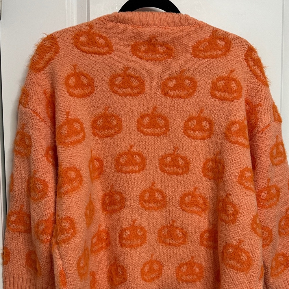Geegee Women's Pumpkin Pattern Sweater - image 5